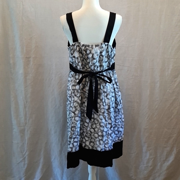 MOTHERHOOD MATERNITY Sz L black/white sundress geometric design NWT summer dress - Picture 3 of 4